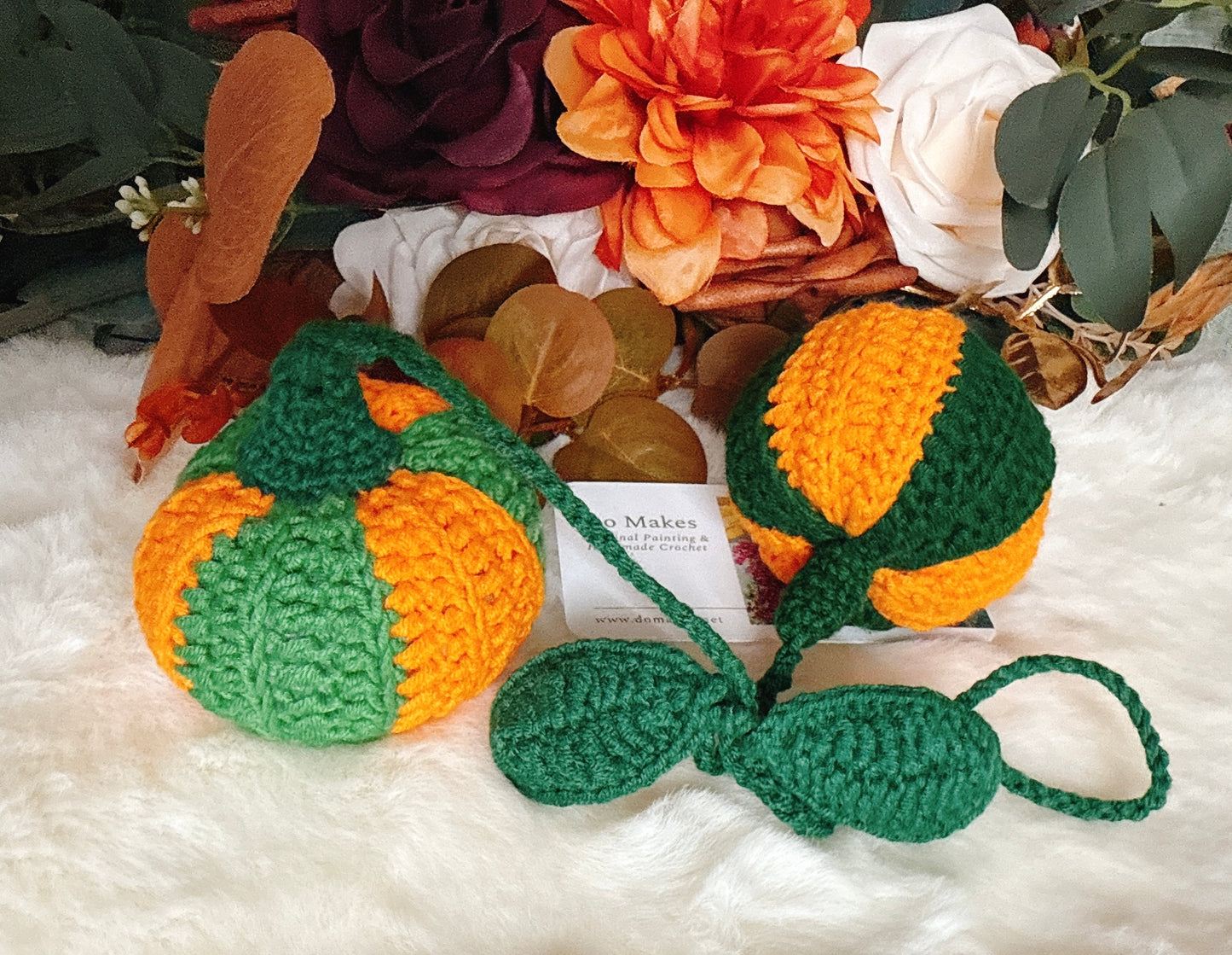 Pumpkin Pair à la Mode: Orange