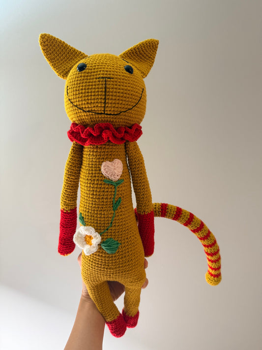 Crochet cat - Mustard