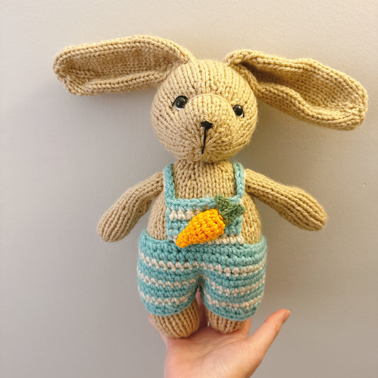 Knitted Bunny with bluexwhite overalls