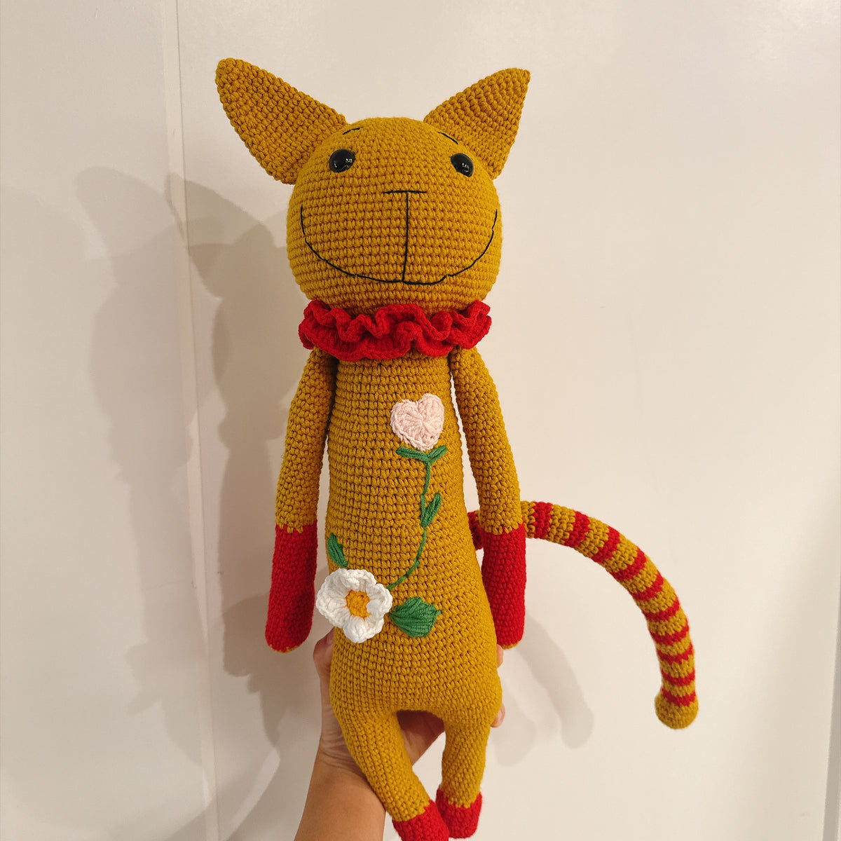Crochet cat - Mustard