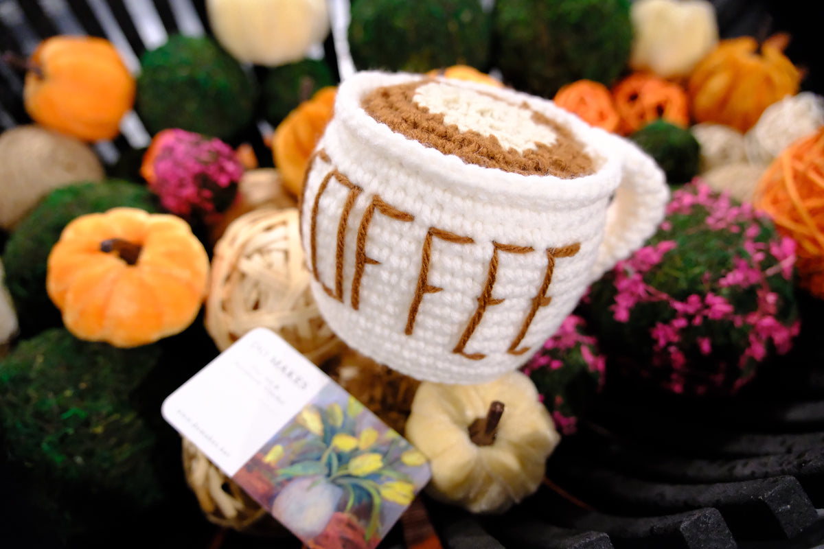 Crochet coffee cup