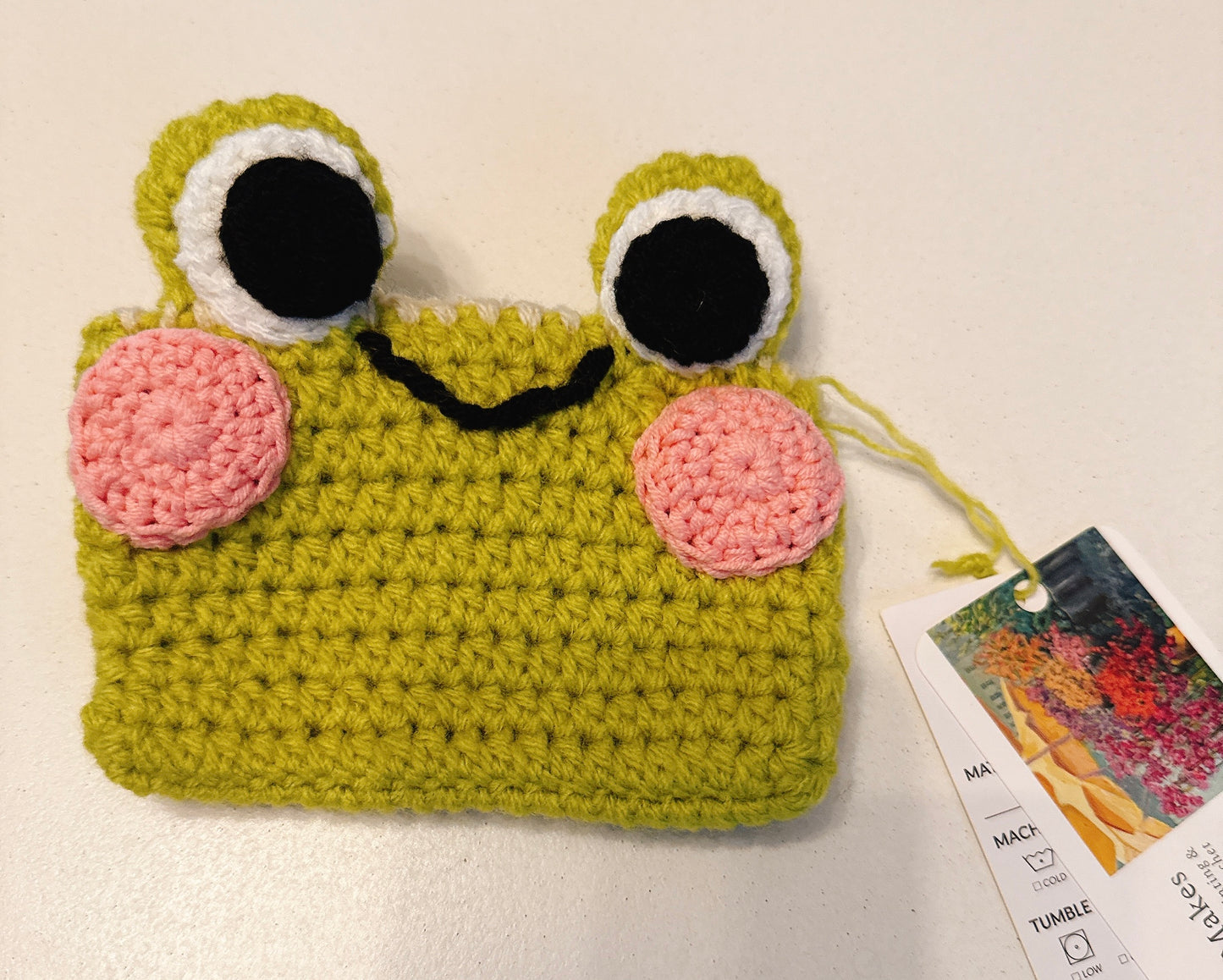 Crochet mini frog wallet