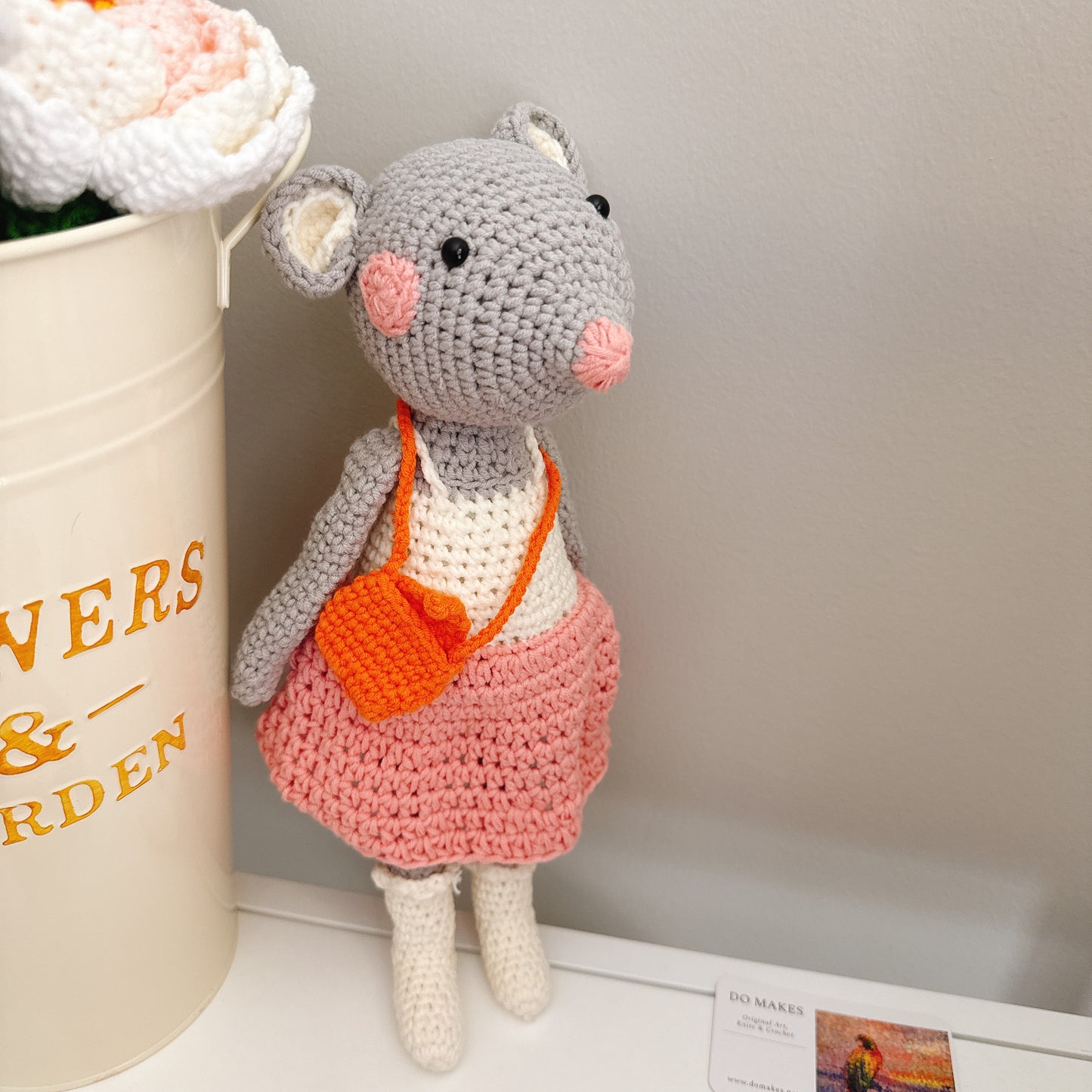Crochet Mouse - Pink & orangeoutfit