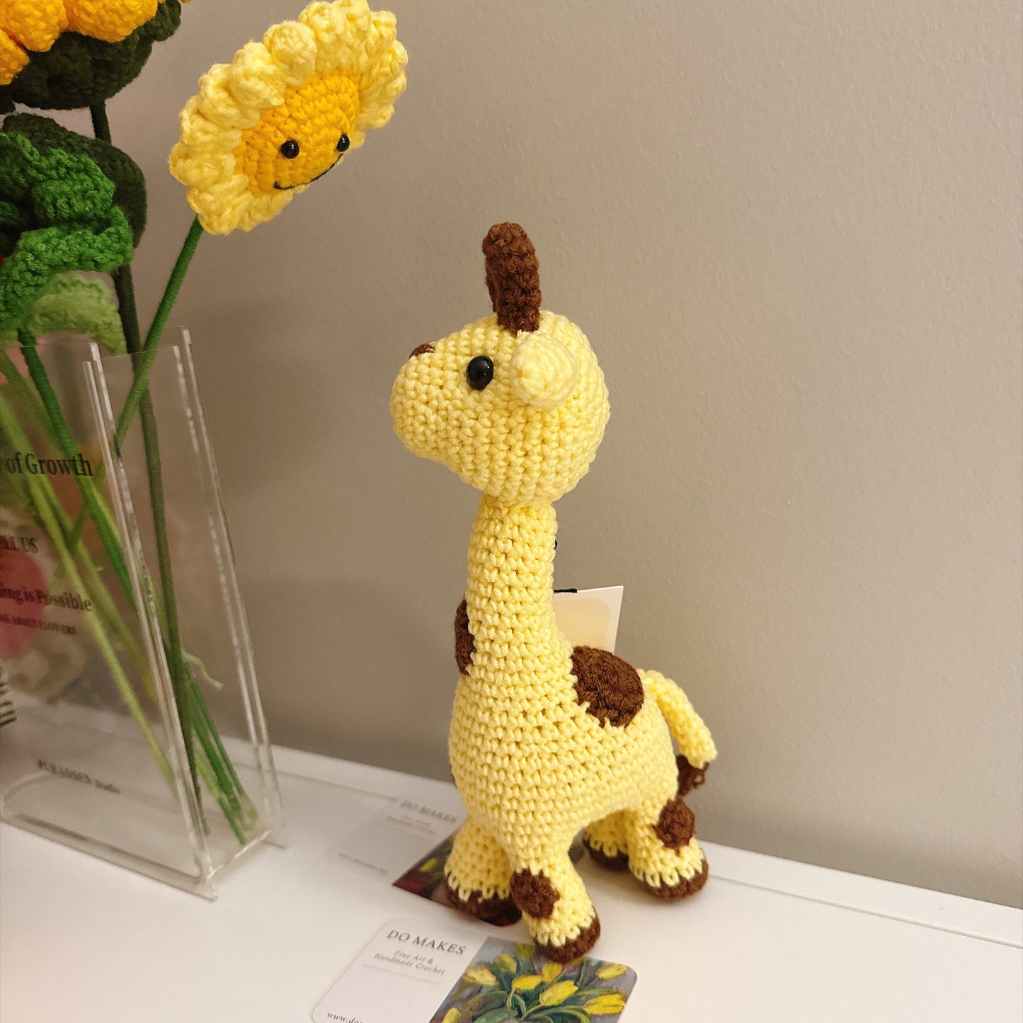 Giraffe - Honey