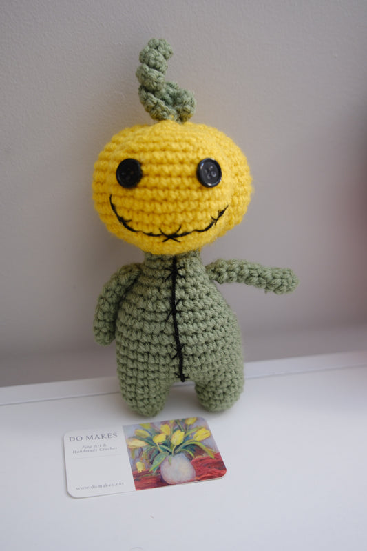 Crochet Pumpkin Monster Plush-Green outfit